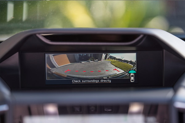 Front View Monitor<sup>1</sup>