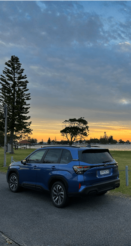 https://cdn.oem-production.subaru.com.au/media/xmfjdcev/bill-woods-syd-to-caves-beach-header-450x846.png